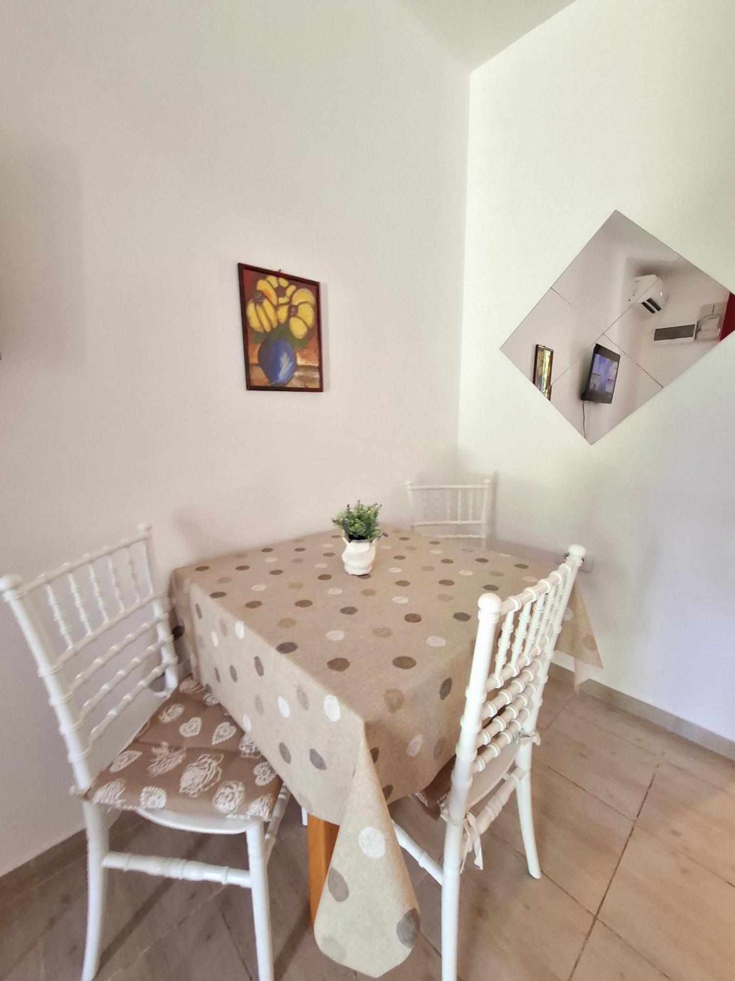 Kadena Apartments Котор Екстер'єр фото