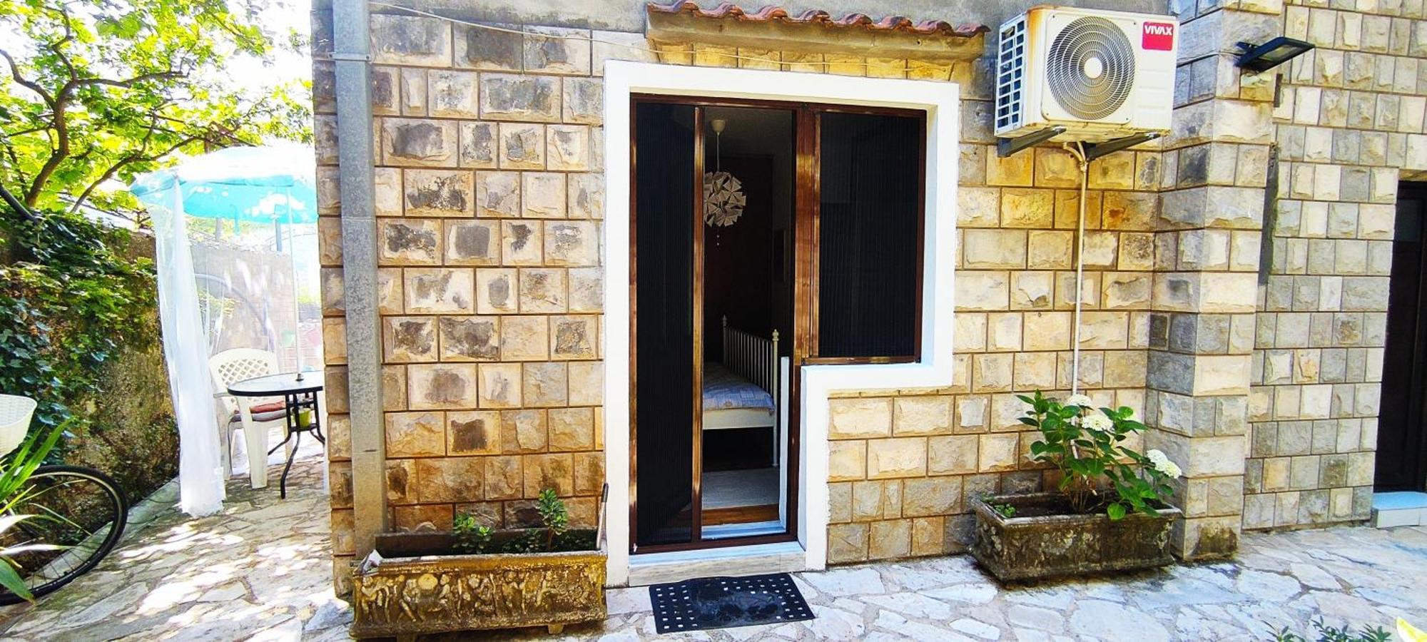 Kadena Apartments Котор Екстер'єр фото